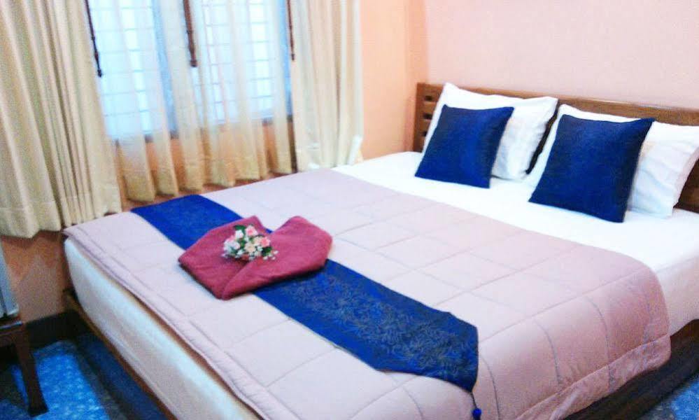 Tara Raft Otel Kanchanaburi Dış mekan fotoğraf