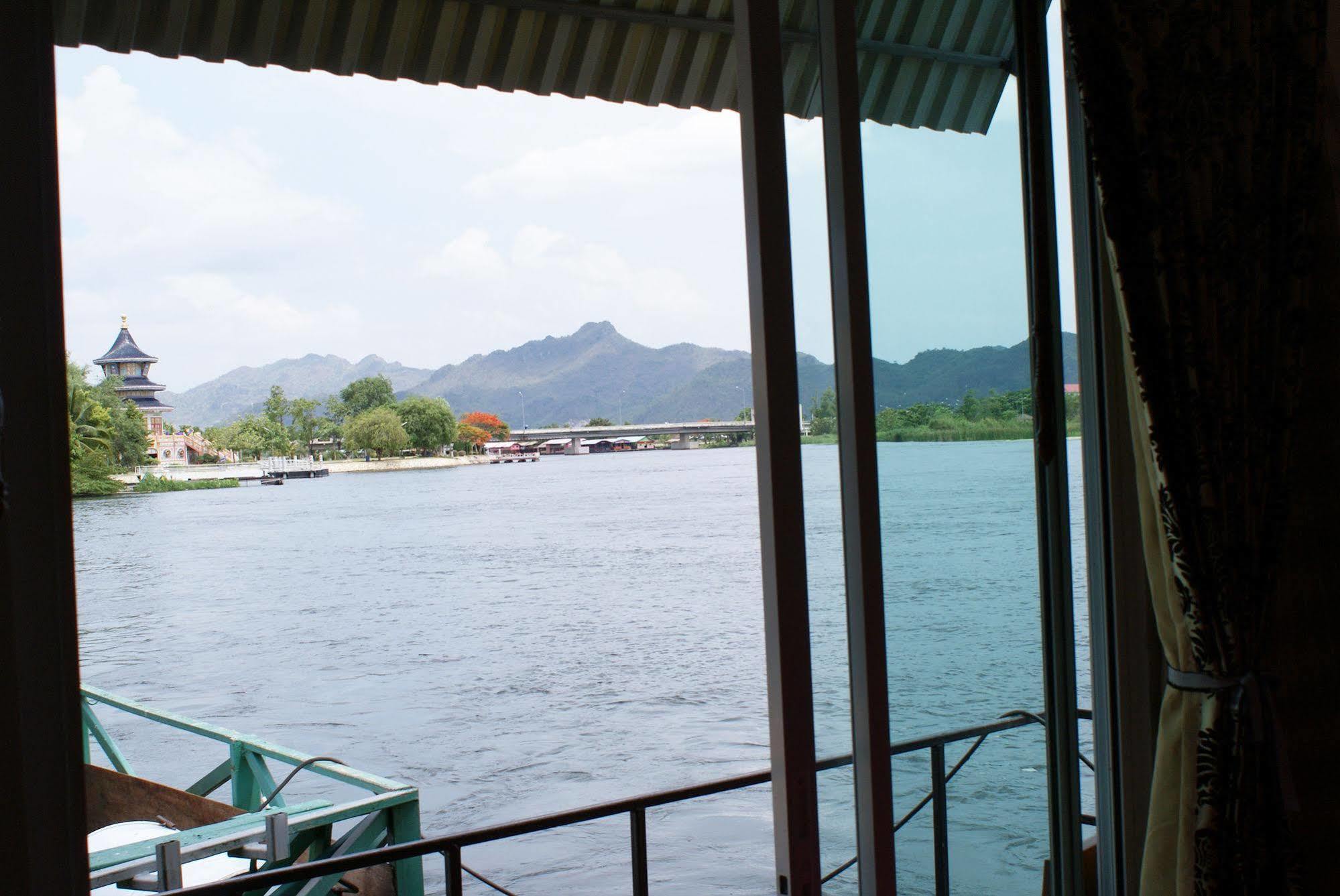 Tara Raft Otel Kanchanaburi Dış mekan fotoğraf